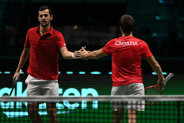 HRVATSKA ČEKA SRBIJU: Najbolji dubl sveta doneo odlučujući poen (FOTO)