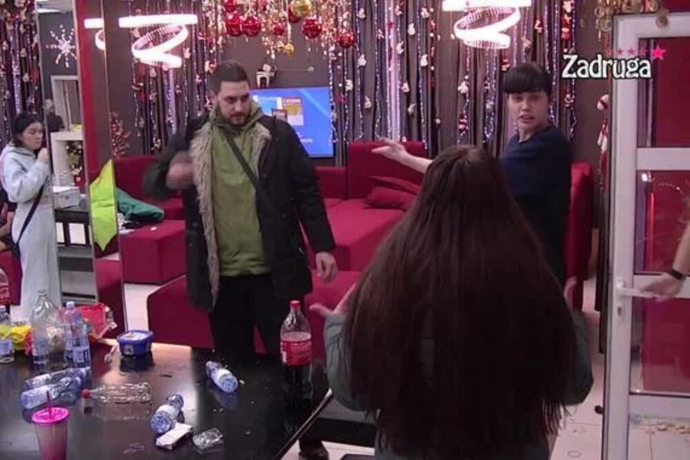 NAPRAVILA KRŠ I LOM ZA DOBRO JUTRO! Miljana otela Zoli pivo i prosula ga da ne bi SPAVAO sa Deniz! (VIDEO)