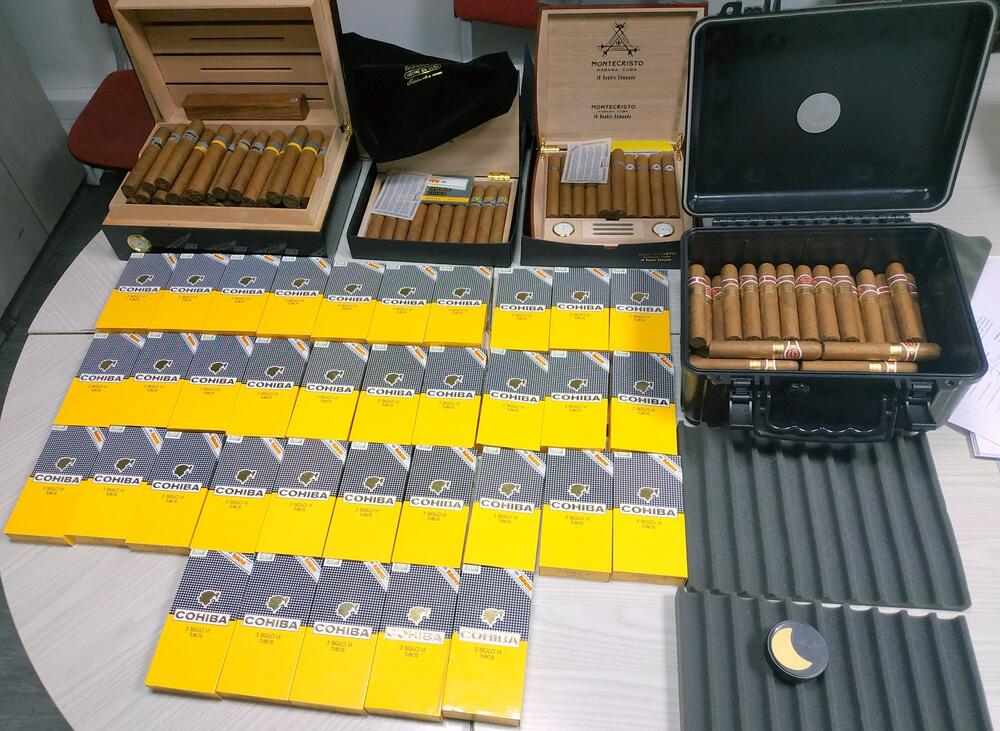 Tompusi, Tompus, Zaplena