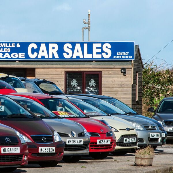 OVI POLOVNJACI SU NAJRIZIČNIJI ZA KUPOVINU: Otvorite ČETVORE OČI, prevare s vraćanjem kilometraže sve ČEŠĆE