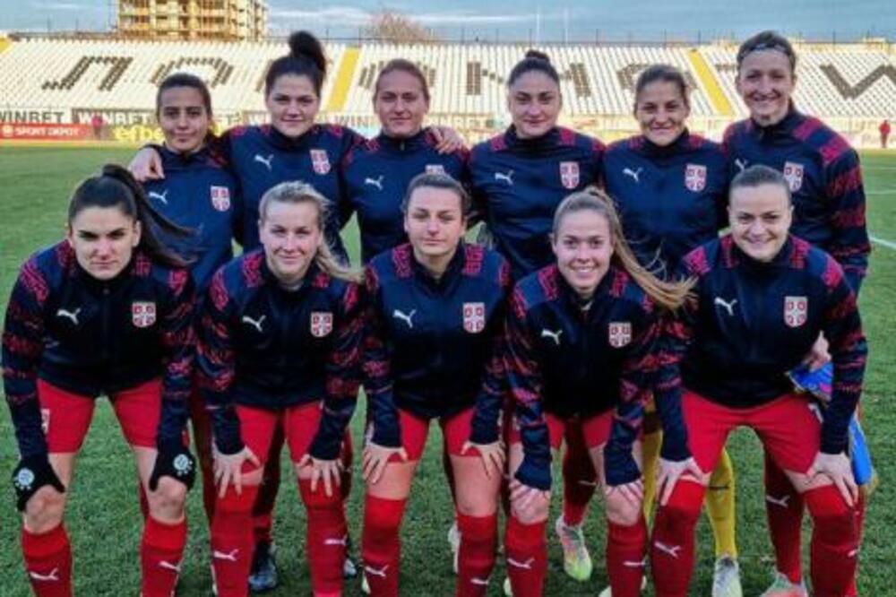 SRPKINJE RAZMONTIRALE BUGARSKU! Nizom pobeda BUDI nadu za SP!