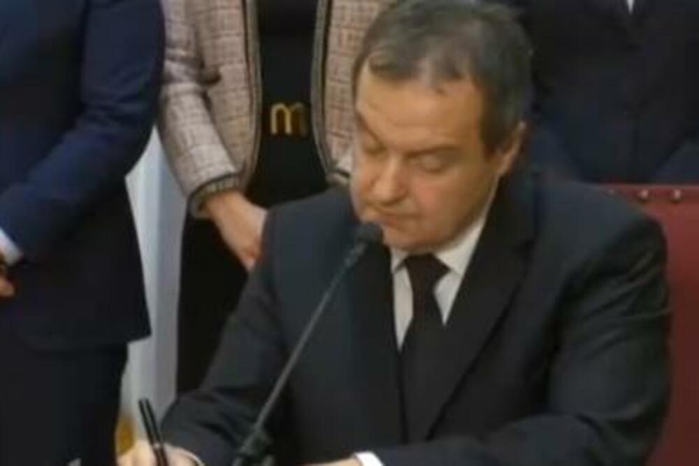 Referendum o izmeni Ustava raspisan za 16. januar