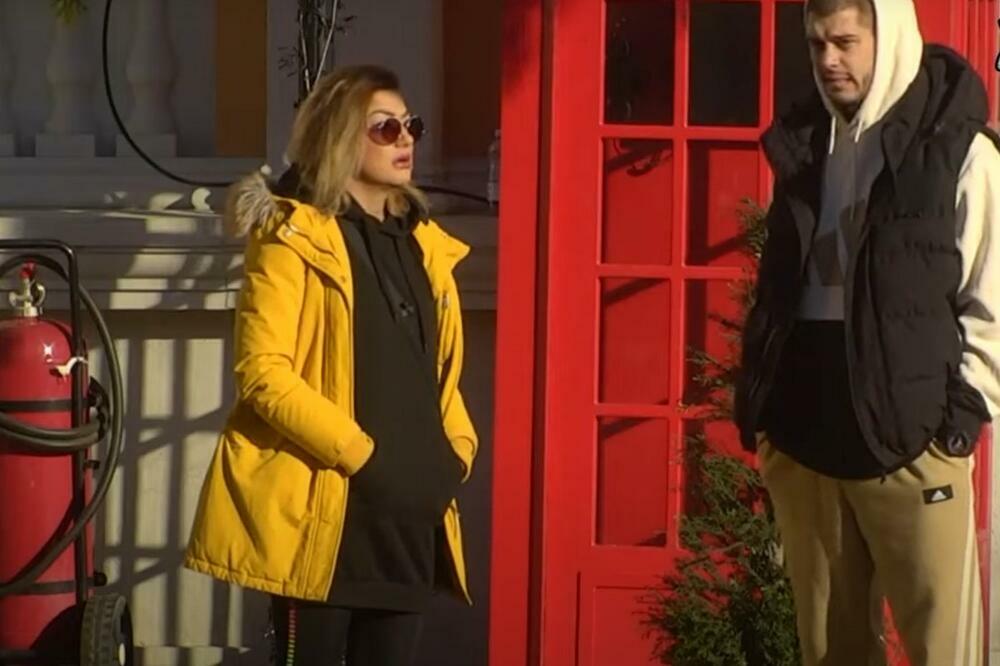 I DALJE JE OČAJAN! DEJAN IMA BOLOVE U MOZGU, PSIHA MU NAČISTO OTIŠLA: Otvorio dušu Rešićki! (VIDEO)