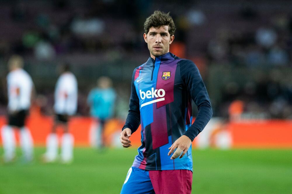 JOŠ JEDAN PROBLEM ZA BARSELONU: Serđi Roberto mora na operaciju i višemesečnu pauzu!