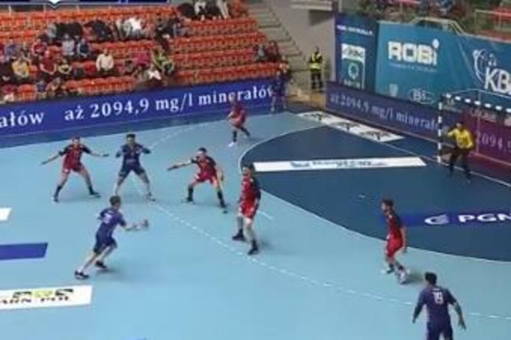 OVO SE NE VIĐA SVAKI DAN: Za 90 sekundi nadomestili 4 gola zaostatka, potom SLAVILI! (VIDEO)