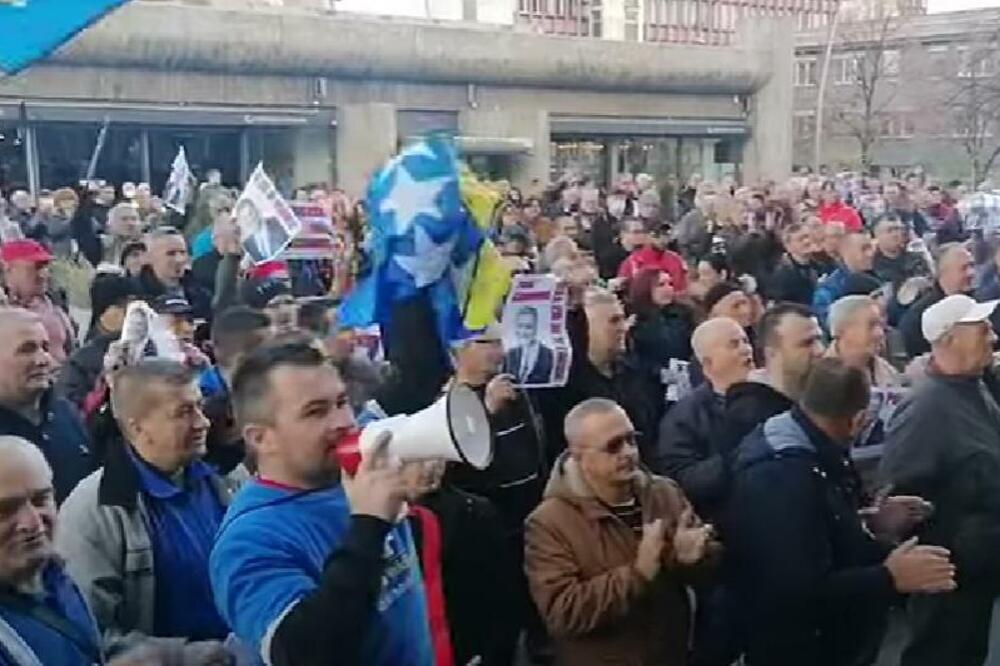 "FUDO JE ZENICA": Stotine građana na ulici zbog hapšenja gradonačelnika! (VIDEO)