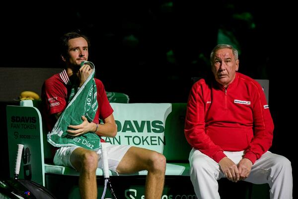 POZNAT POSLEDNJI POLUFINALISTA DEJVIS KUPA: Rusi očekivano izlaze na megdan reprezentaciji Nemačke (FOTO)