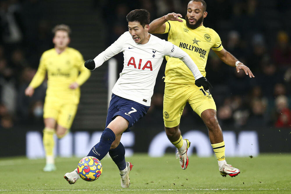 TOTENHEM AUTOGOLOM NAČEO RIVALA: Tim iz Londona stigao do druge uzastopne pobede (FOTO)