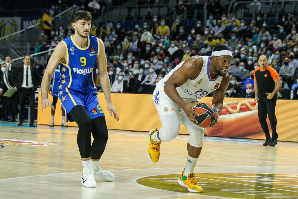 KK Real Madrid, KK Makabi Tel Aviv