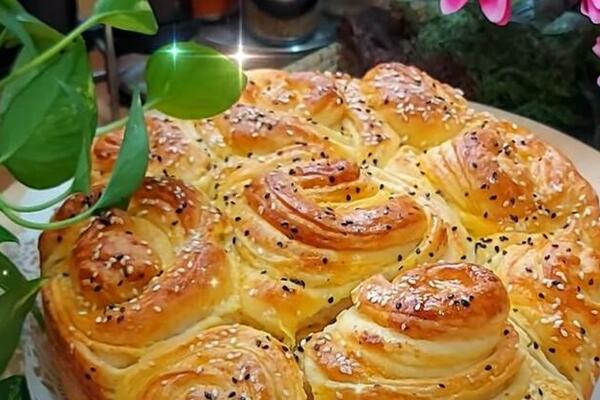 USKRŠNJU POGAČU ĆETE OD SAD PRAVITI SAMO NA 1 NAČIN: Domaćice će postati PRAVI MASTORI (RECEPT)