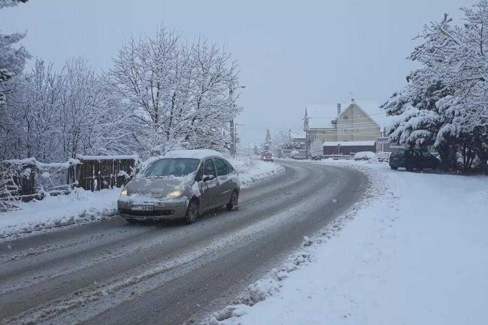 A U NEDELJU - MEĆAVA! Temperature padaju na NULU, u Beogradu čak 15 centimetara snega