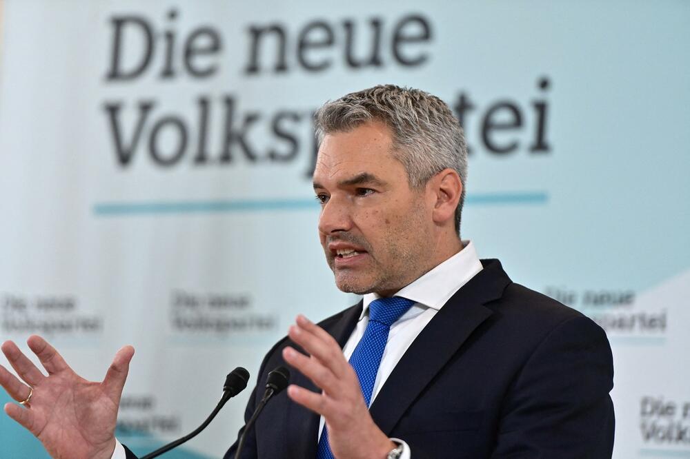 NAKON POLITIČKOG ZEMLJOTRESA MINISTAR UNUTRAŠNJIH POSLOVA AUSTRIJE POSTAO KANCELAR: Evo ko je Karl Nehamer!