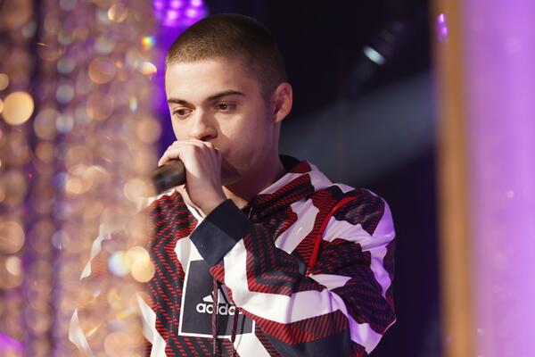 "NADA TOPČAGIĆ CEPA PELINKOVCE KAO LUDA!" Reper BEZ USTRUČAVANJA otkrio detalje sa snimanja: "Luda je kao struja!"