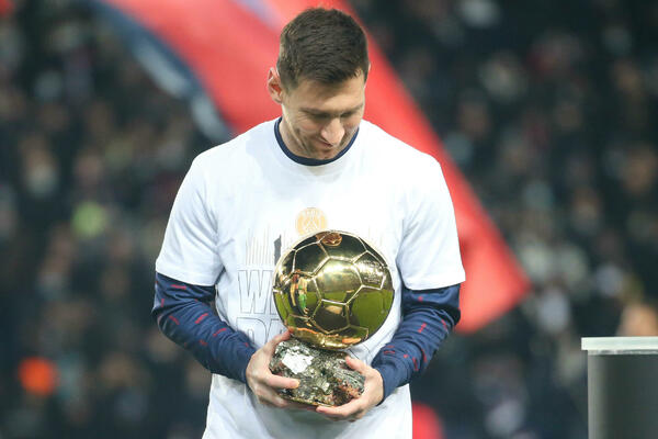 MESI NIJE MAŠTAO DA ĆE GA SMATRATI NAJBOLJIM U ISTORIJI: Ne gleda druge, takmiči se samo sa...