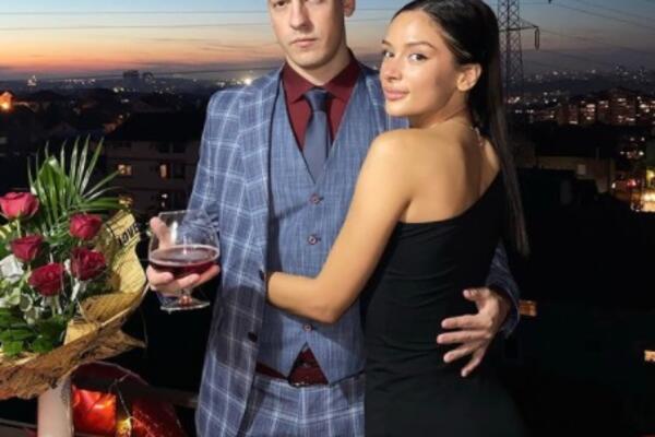 "SAMO NE BUDITE OVAKVA SELJAČINA!" Tviteraši osuli paljbu po Baki zbog načina na koji je čestitao GODIŠNJICU