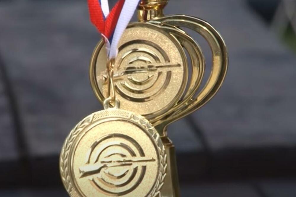 DESETOGODIŠNJI ANDREJ ŽIVANOVIĆ ŠAMPION SVETA: Prvi u mentalnoj aritmetici