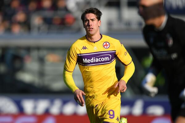 VLAHOVIĆ U PREMIJER LIGI: Klub iz prestonice Engleske dovodi srpskog napadača već ove zime!?