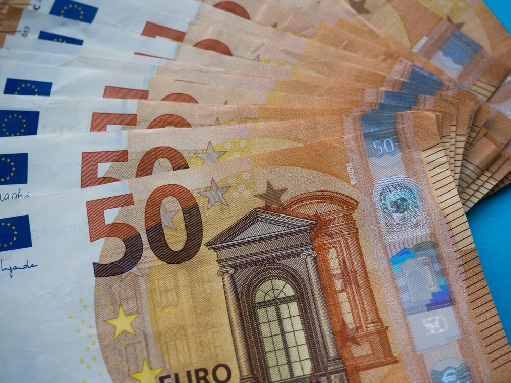 3 NAČINA DA ZASIGURNO PRIVUČETE NOVAC
