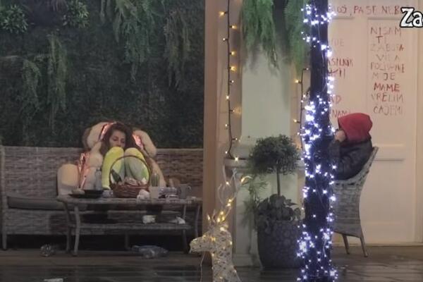 DEJAN PRIŠAO DALILI DOK JE PLAKALA, KRENUO I ON DA RIDA PA JOJ PRUŽIO PODRŠKU: Ova scena će obeležiti Zadrugu 5!