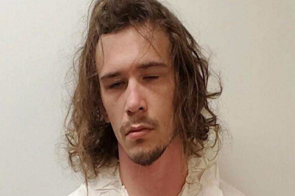 HTEO DA ODGLUMI SAMOUBISTVO I PREVARI POLICIJU! Pronašli ga skrivenog u ormaru, iza tog poteza se krije 1 RAZLOG