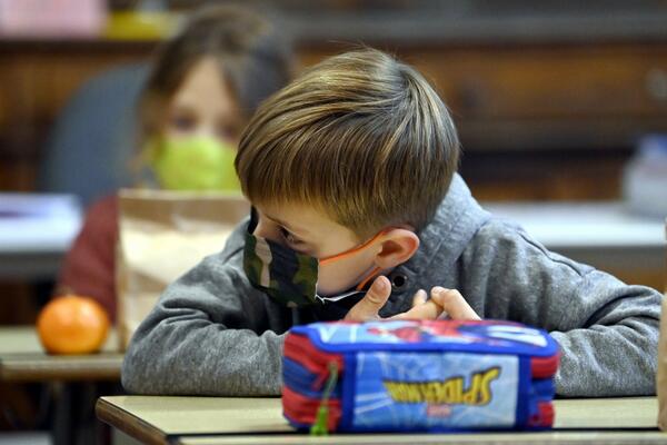 INTELIGENTNA DECA SE RAZLIKUJU OD SVOJIH VRŠNJAKA PO OVOME: Mnogi roditelji će OSTATI U ČUDU