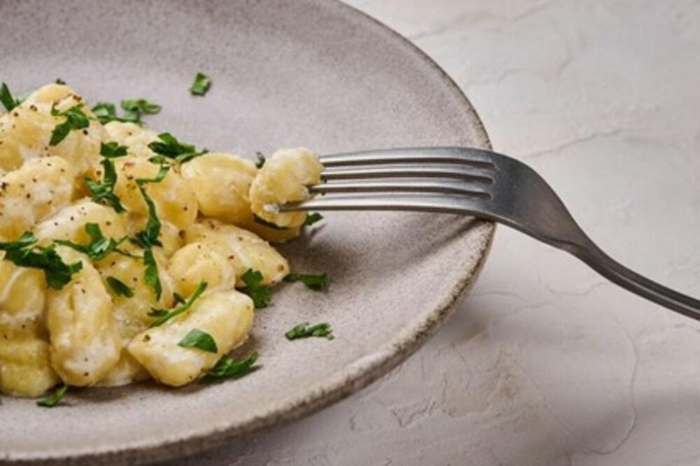 BRZO I LAKO PRIPREMITE NJOKE: Savršeno JELO koje ćete SVI OBOŽAVATI! (RECEPT)