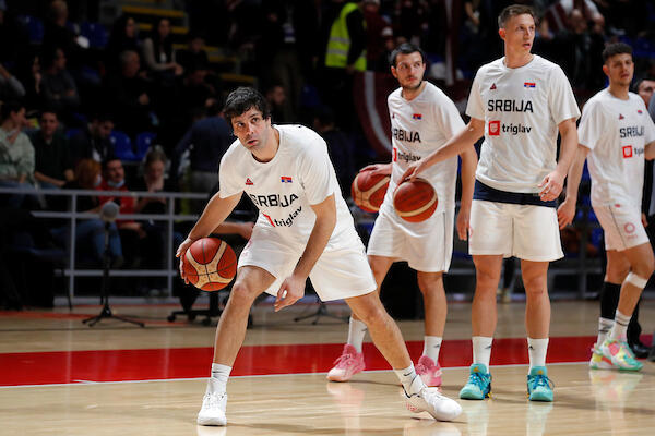SRBIJA ZADRŽALA ISTU POZICIJU NA LISTI: Među deset najboljih selekcija sveta dogodila se samo jedna promena (FOTO)