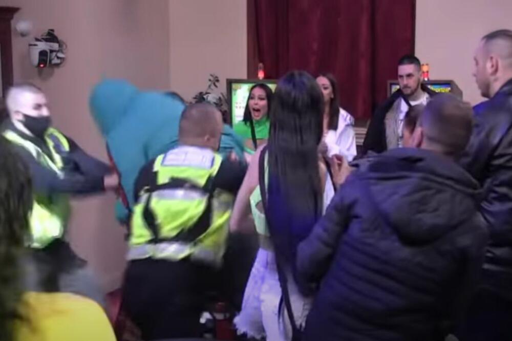 OVO JE SVIMA PROMAKLO! Janjuš ZVERSKI NASRNUO na Krleta, Maja ZAVAPILA OD STRAHA: Nikada STRAŠNIJE SCENE! (VIDEO)