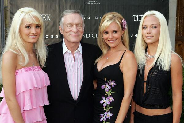 HJUOVA PLEJBOJEVA ZEČICA U SVOJOJ ISPOVESTI DO DETALJA OPISALA LJUBAVNI ČIN SA NJIM:Bila sam užasnuta i posramljena