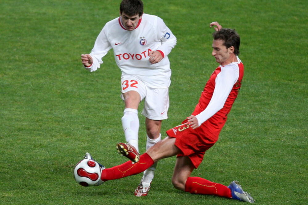 Detalji smrti Dejana Milovanovića: Reanimacija trajala sat i po vremena, ali nažalost spasa nije bilo