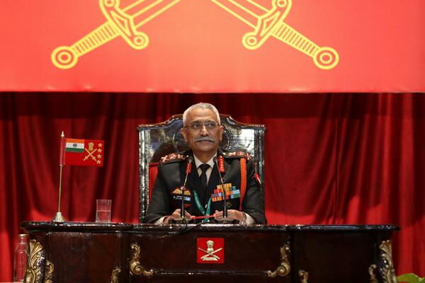 NAČELNIK GENERALŠTABA INDIJE POGINUO U PADU HELIKOPTERA: Stradalo ukupno 13 osoba!