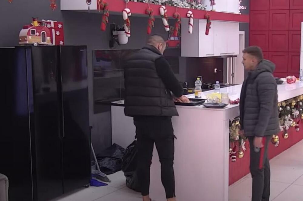 CAR SKOVAO PAKLENI PLAN! Poverio se Kariću, OTKRIO u kom SMERU ide njegova veza sa Majom: Neće još dugo? (VIDEO)