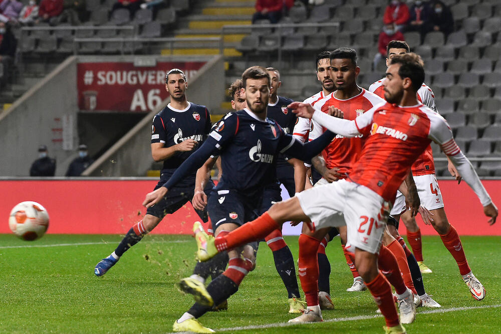 Crvena zvezda i povratak u Kamenolom - prošli put je ispisana istorija (Foto)