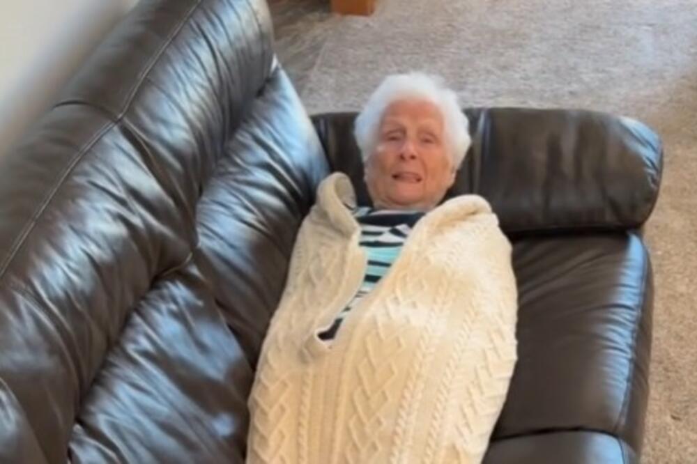 NAJBIZARNIJU I NAJPERVERZNIJU VREĆU ZA SPAVANJE IMA 1 BAKA: Pojavio se snimak i ulazite na SVOJU ODGOVORNOST! VIDEO