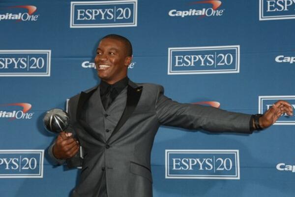 IZAŠLI DETALJI SMRTI LEGENDARNOG SPORTISTE! Povezali ga sa igračem koji je umro 20 GODINA pre njega!