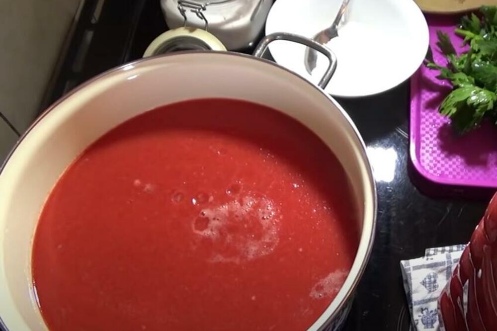 ZAŠTO JE KUVANI PARADAJZ BOLJI OD SVEŽEG? Ovo je malo ko mogao da zna, PROSTO NEVEROVATNO