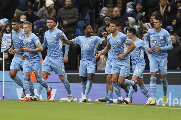 PROPAO KAO ŽETON! Nekad je vodio Mančester siti, a sad je preuzeo četvrtoligaša! (FOTO)