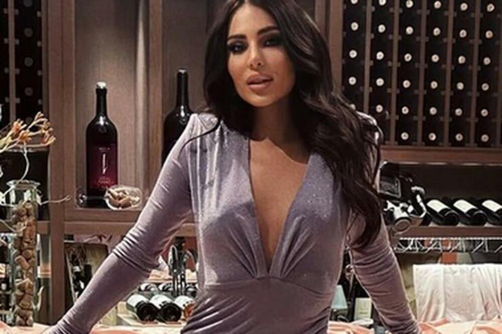 POČELO SLAVLJE U CECINOM DOMU: Evo šta rade Anastasija i Veljko!