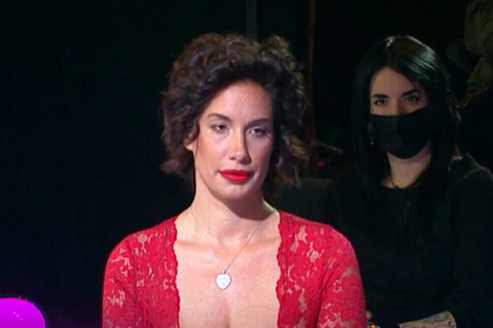 SRBI NISU MOGLI DA VERUJU ŠTA GLEDAJU NA TELEVIZIJI: Vatrena CRNKA je tada bila GLAVNA TEMA, a danas je DRUGA ŽENA