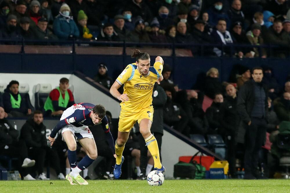 BIO NAJSKUPLJI U PREMIJER LIGI, SADA IGRA ZA 'SIĆU': Čudesnom odbranom IZ GOLA opet je u centru pažnje! (VIDEO)