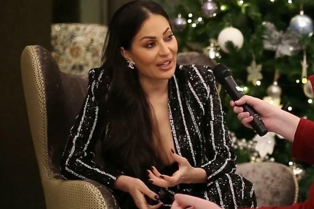 EH DA SMO I MI TE SREĆE... Ceca je još pre punoletstva zaradila OGROMNE PARE, mogla je odmah da kupi OVO!