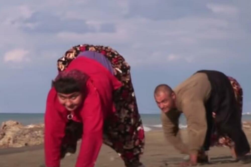 PORODICA KOJA IDE ČETVORONOŠKE ŠOKIRALA JE SVET! Sada su naučnici konačno rešili MISTERIJU (VIDEO)