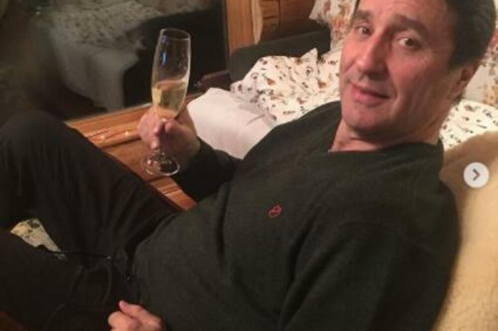 AVANTURE KOJE JE IMAO PO PLANINI KOŠTALE GA BRAKA: Razlozi razvoda Jovana Memedovića, Mirjana više nije TRPELA!