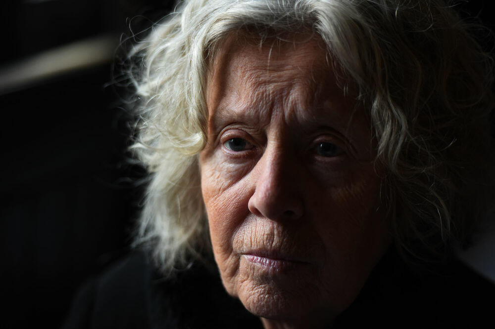 EVA RAS OGORČENA NA DALILU: Glumica tvrdi da je rijaliti zvezda VREĐALA njenu MRTVU ĆERKU!