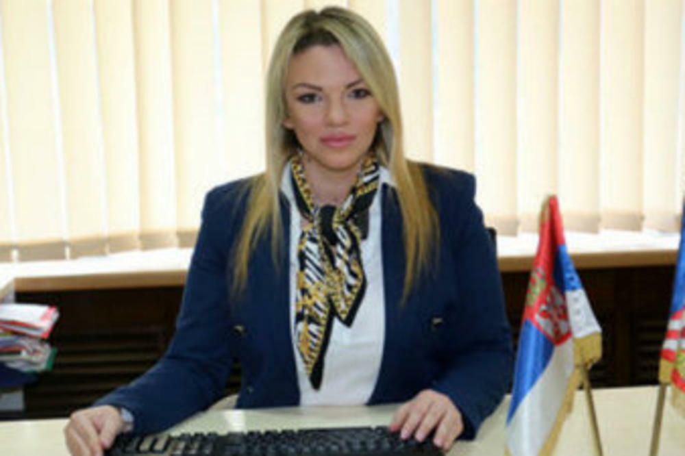 NATAŠA STANISAVLJEVIĆ: Šamar nije ljubav!