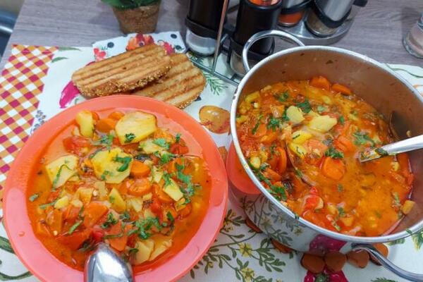 SAMO PRAVE DOMAĆICE ZNAJU ŠTA JE ĆUŠPAJZ OD ŠARGAREPE: Toliko je UKUSNO, malo ko ume da ga napravi po ovom RECEPTU