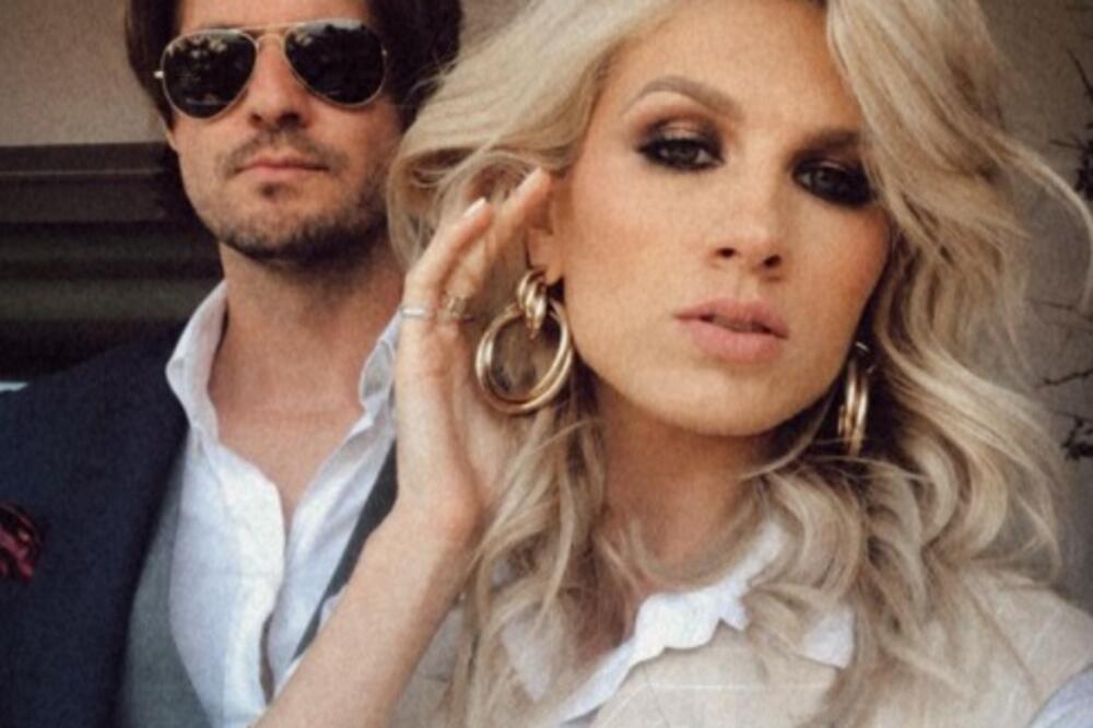 POGLEDAJTE KAKVU JE RIBETINU UPECAO MUŽ NEVENE BOŽOVIĆ: Pevačica zabrinuta FOTO