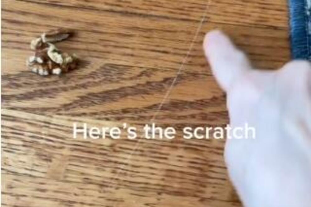 JEDNA HIT NAMIRNICA UKLANJA OGREBOTINE NA PODU KAO OD ŠALE: Evo šta treba da uradite SA NJOM, FENOMENALNO JE VIDEO