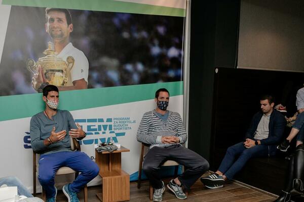 STIŽU ISKANUTI GOSTI: Sonja Vasić i Željko Obradović na Putem Šampiona panelu (FOTO)