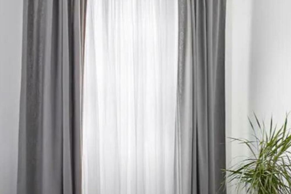 ZAVESE SU VAM POŽUTELE OD DUVANSKOG DIMA? Uz ovu caku vratićete im belinu posle prvog pranja